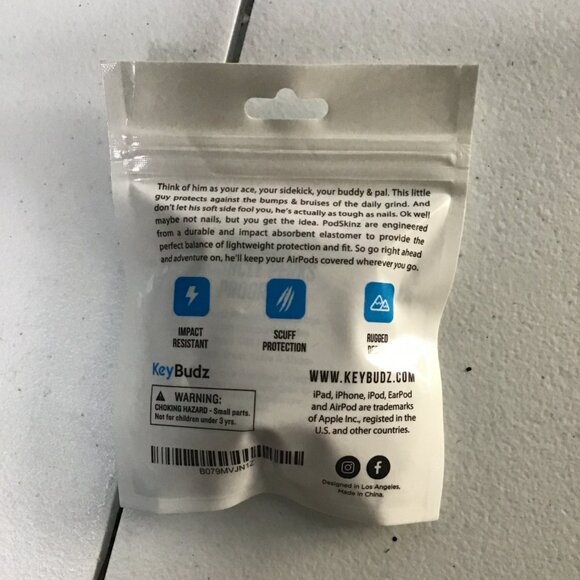 NEW PODSKINZ PINK APPLE AIRPODS CASE COVER - Picture 2 of 3